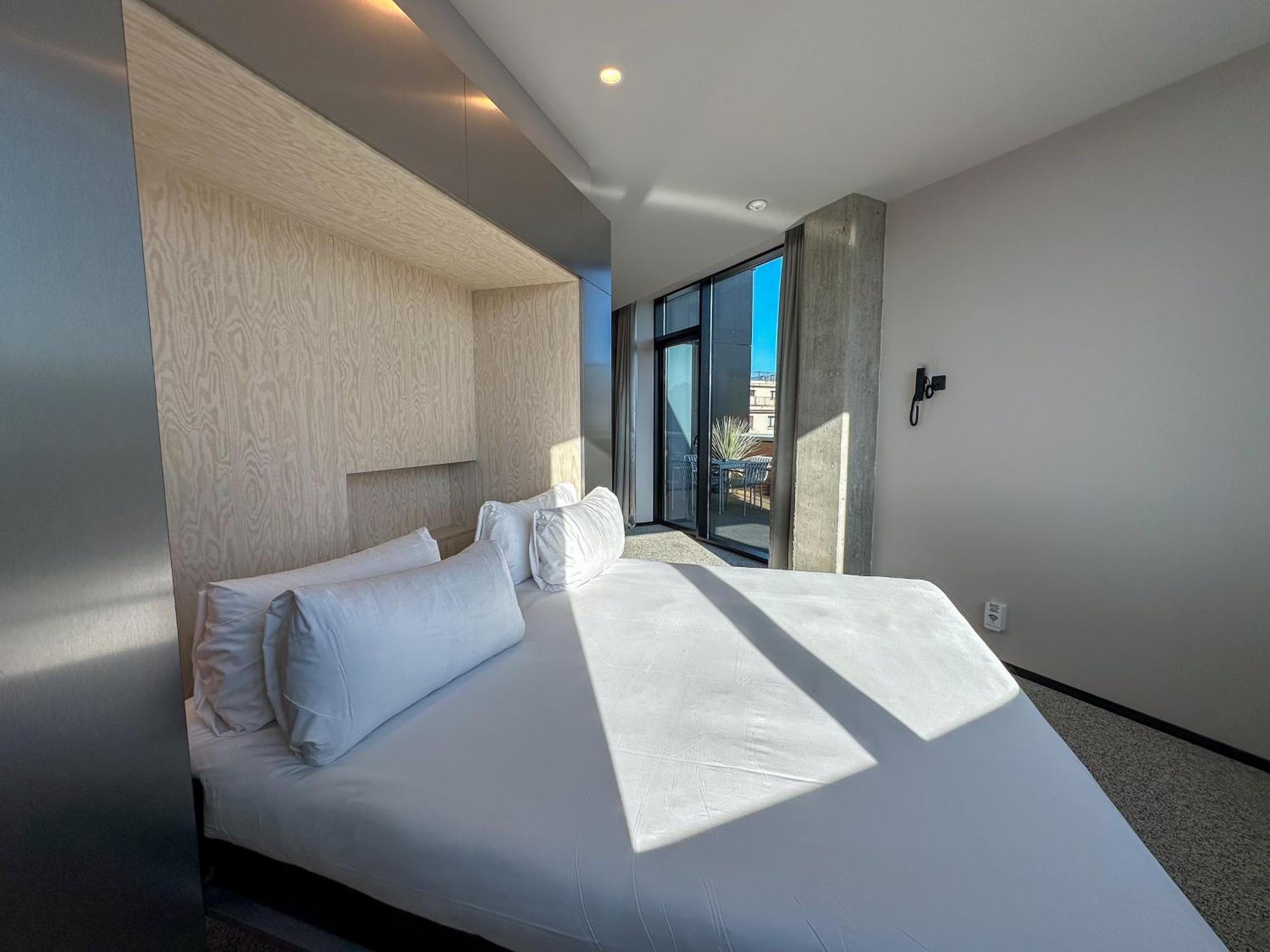Hotel The Social Hub 3*