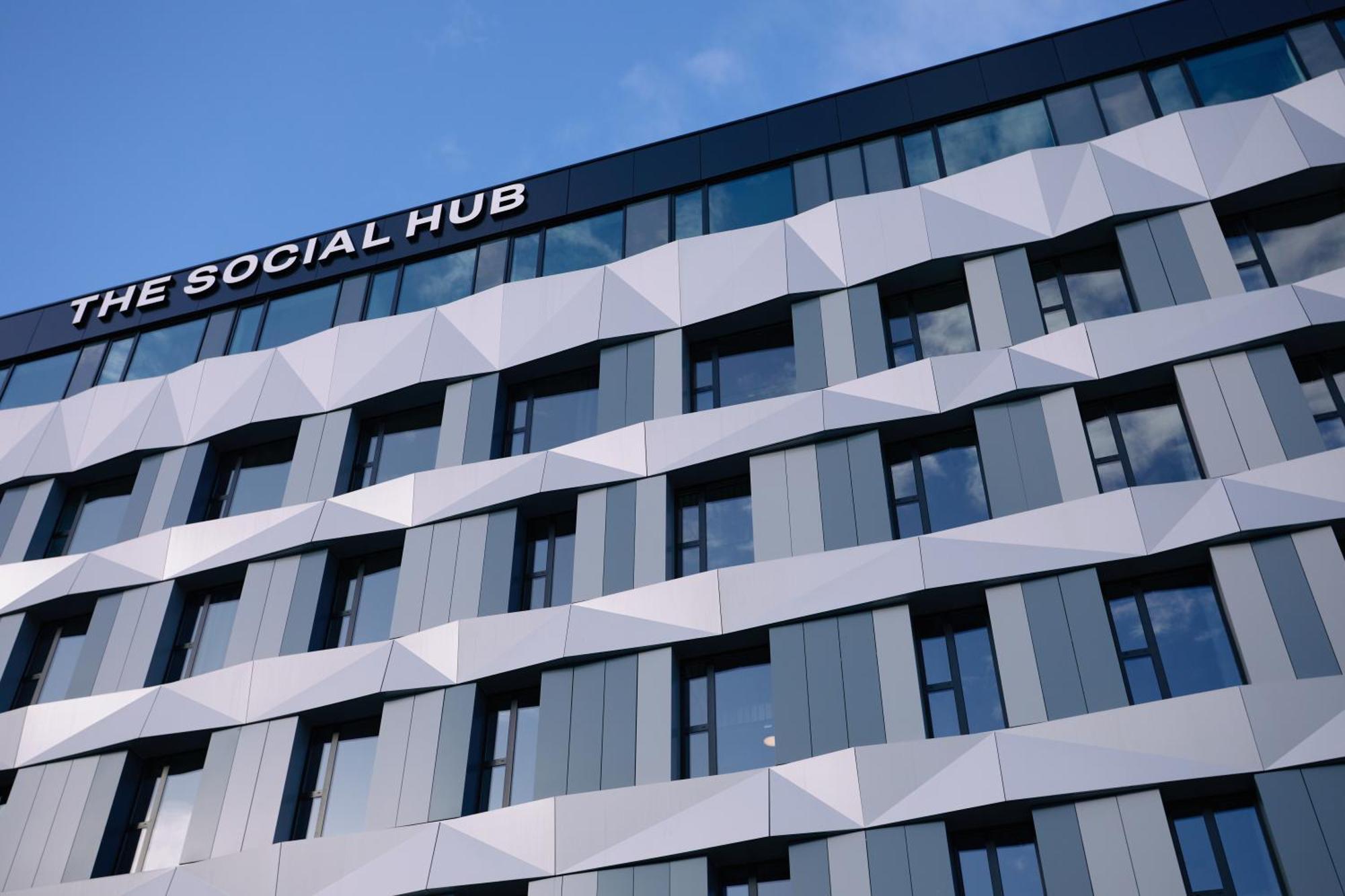 The Social Hub 3*